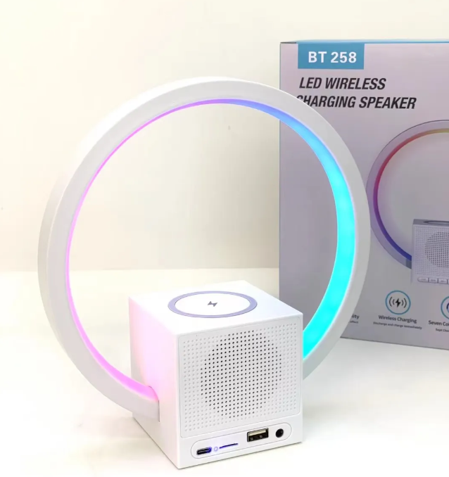 3u1 Lampe, zvučnik i bežični punjač za telefon