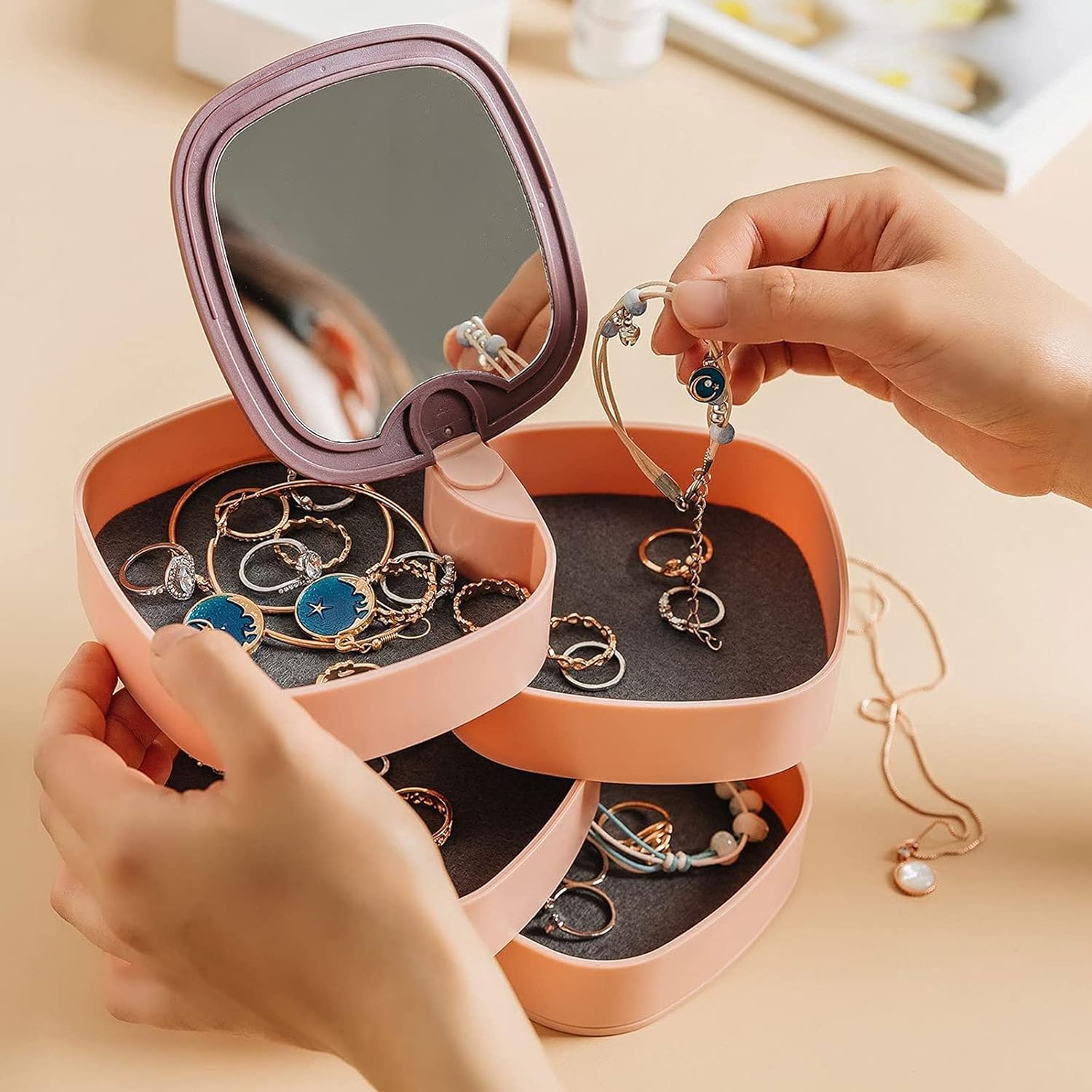 4-сlojни окретни организатор за накит са огледалом