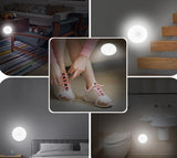 LED lampa sa senzorom pokreta prikazana iz drugog ugla.