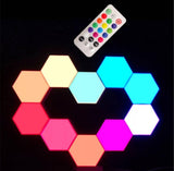 LED panel sa belim svetlom i šestougaonim oblikom.