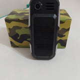 Prikazan je mobilni telefon Land Rover.