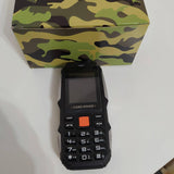 Land Rover telefon prikazan na slici proizvoda.