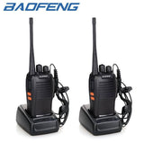 Baofeng BF-777S radio-stanica sa pripadajućom antenom.