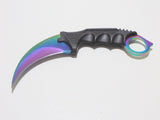 Gumirana drška karambit noža.
