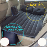 Dušek na naduvavanje namenjen za odmor u automobilu.