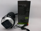 LED diode na solarnom fenjeru za kampovanje.
