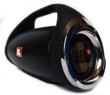 Na fotografiji je prikazan Mini BoomBox Bluetooth zvučnik.