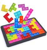 Silikonska Pop It igračka predstavljena kao slagalica u Tetris stilu.