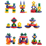 Montessori set kocki nudi različite forme za sastavljanje modela.