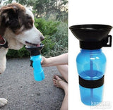 Flašica Aqua Dog namenjena za nošenje vode i pijenje pasa.