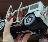 Mercedes-Benz AMG muzički metalni beli