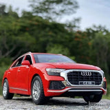 Audi Q8 metalni muzički crveni