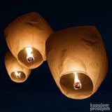 Beli nebeski lampioni