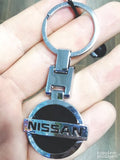 NISSAN metalni privezak