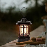 Retro LED kamp lampa dimenzija 110 × 235 mm.