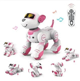Interaktivni robot pas namenjen igri i upravljanju daljinskim upravljačem.